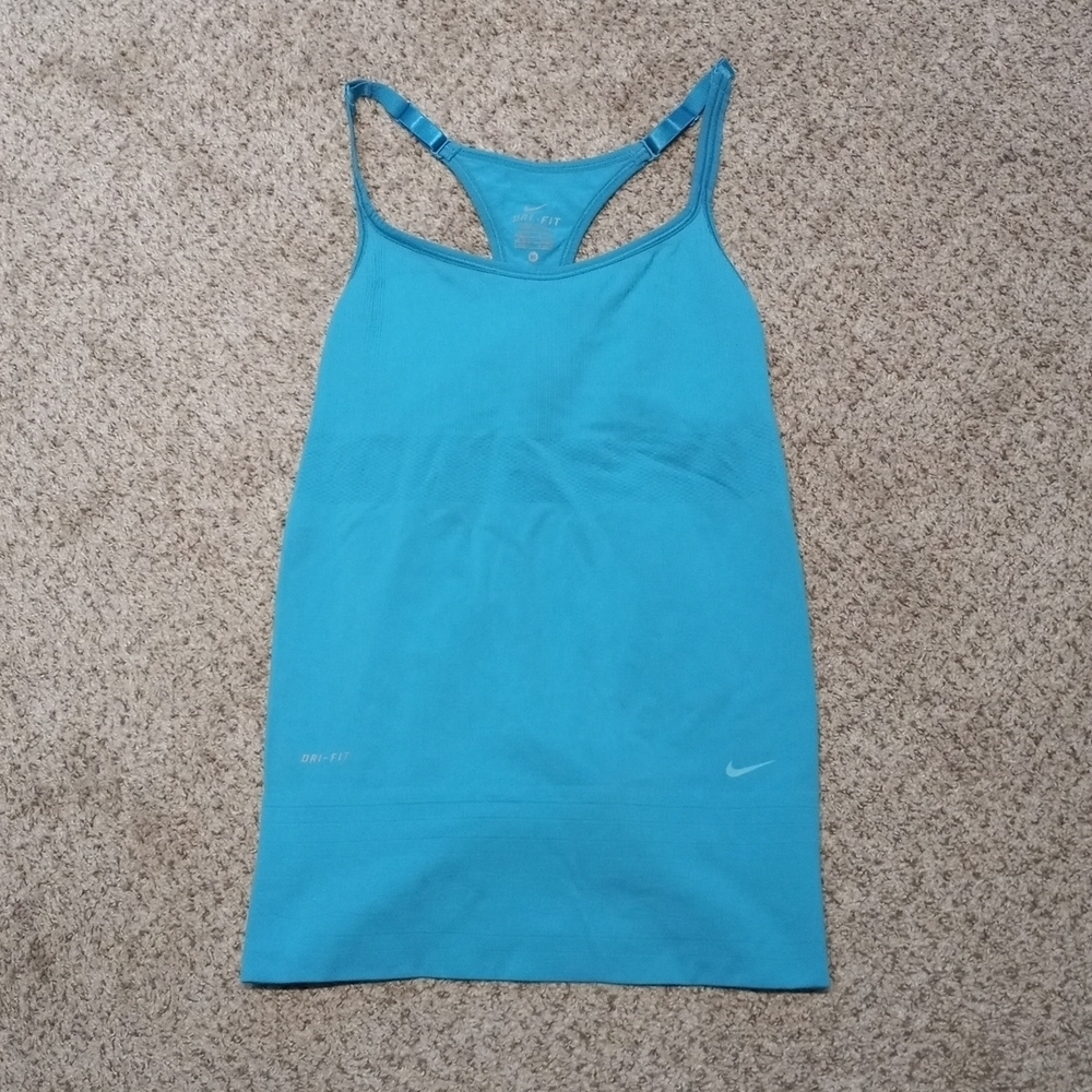NIKE medium (8-10) blue stretch tank top